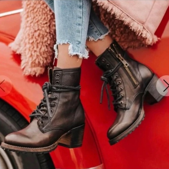 Freebird by Steven Cavalier Ankle Boots 7 - Picture 6 of 7